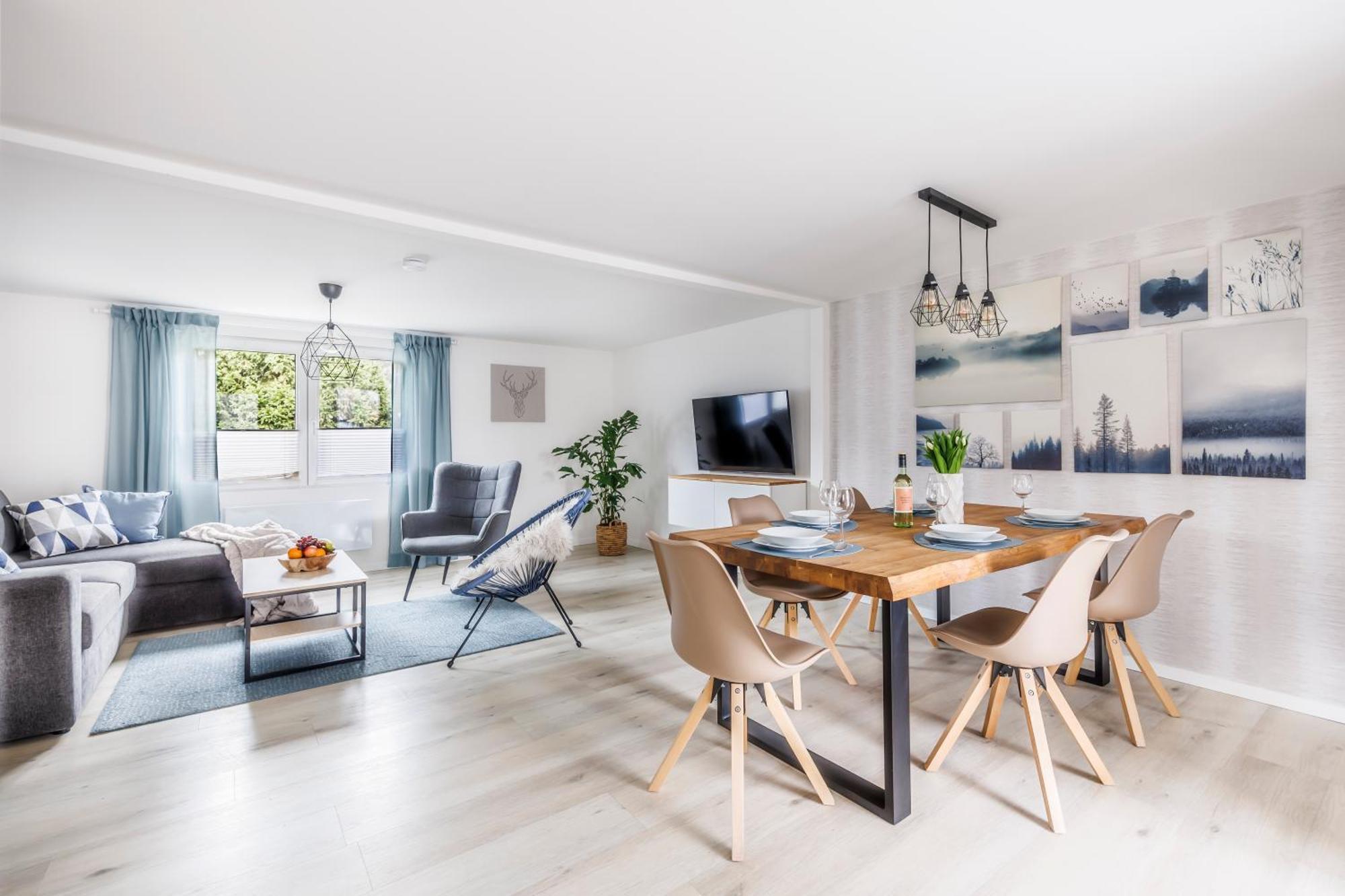 Ferienhaus Waldgefluester 70 Qm I Ueberdachte Terrasse I 2 Schlafzimmer I Strandnah Joachimsthal Luaran gambar
